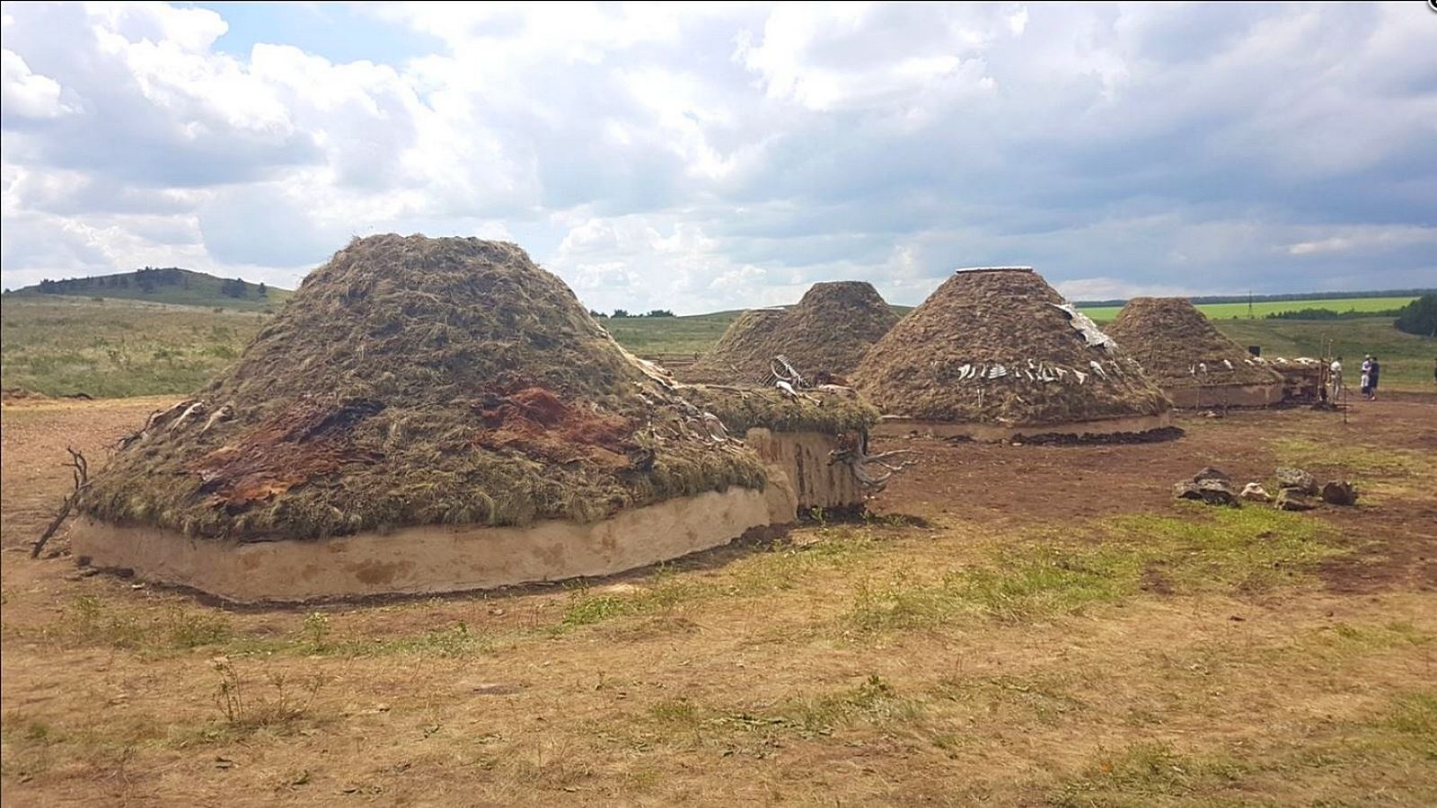 Курганы в казахстане